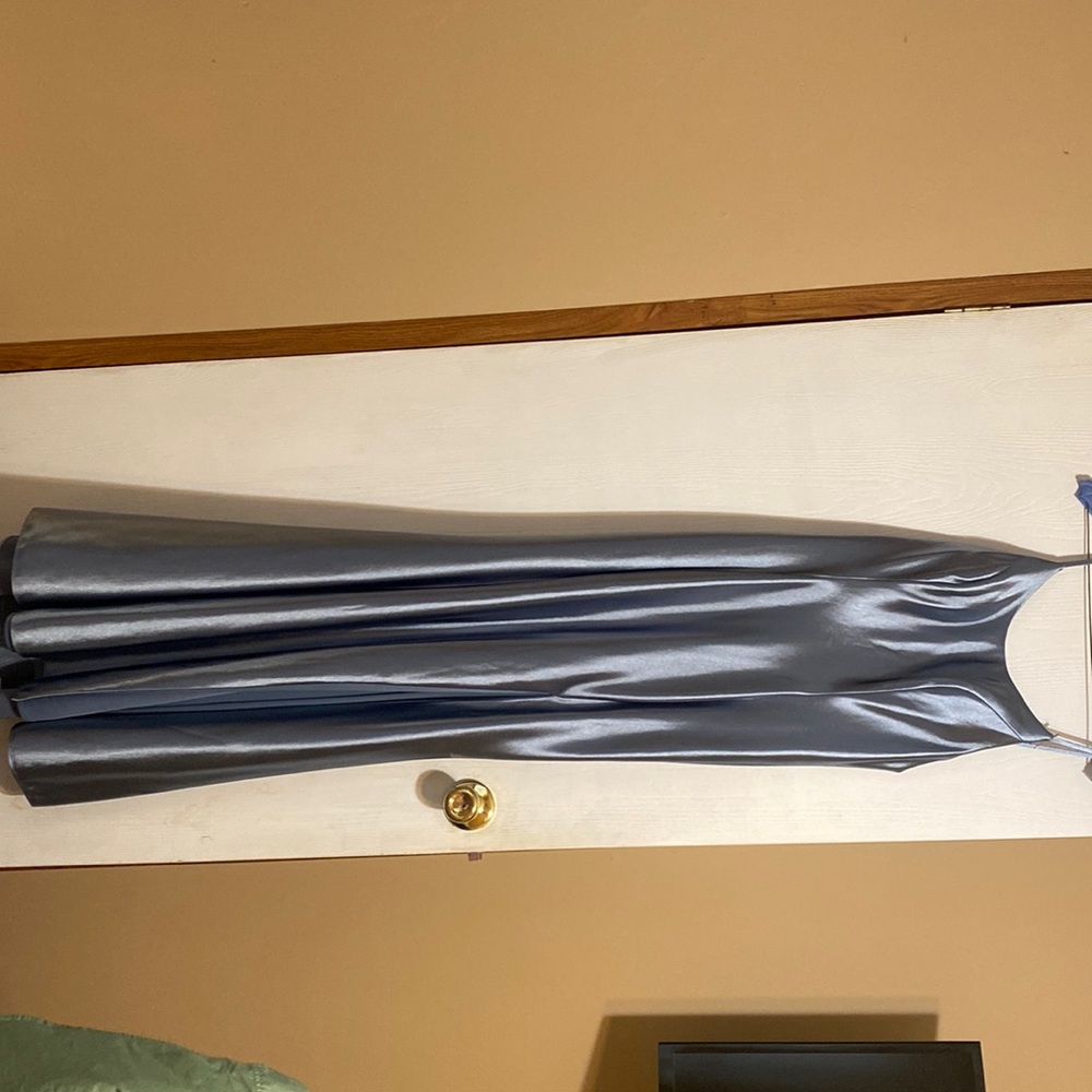 Size 4 light blue dress with inside bra padding with leg slit!